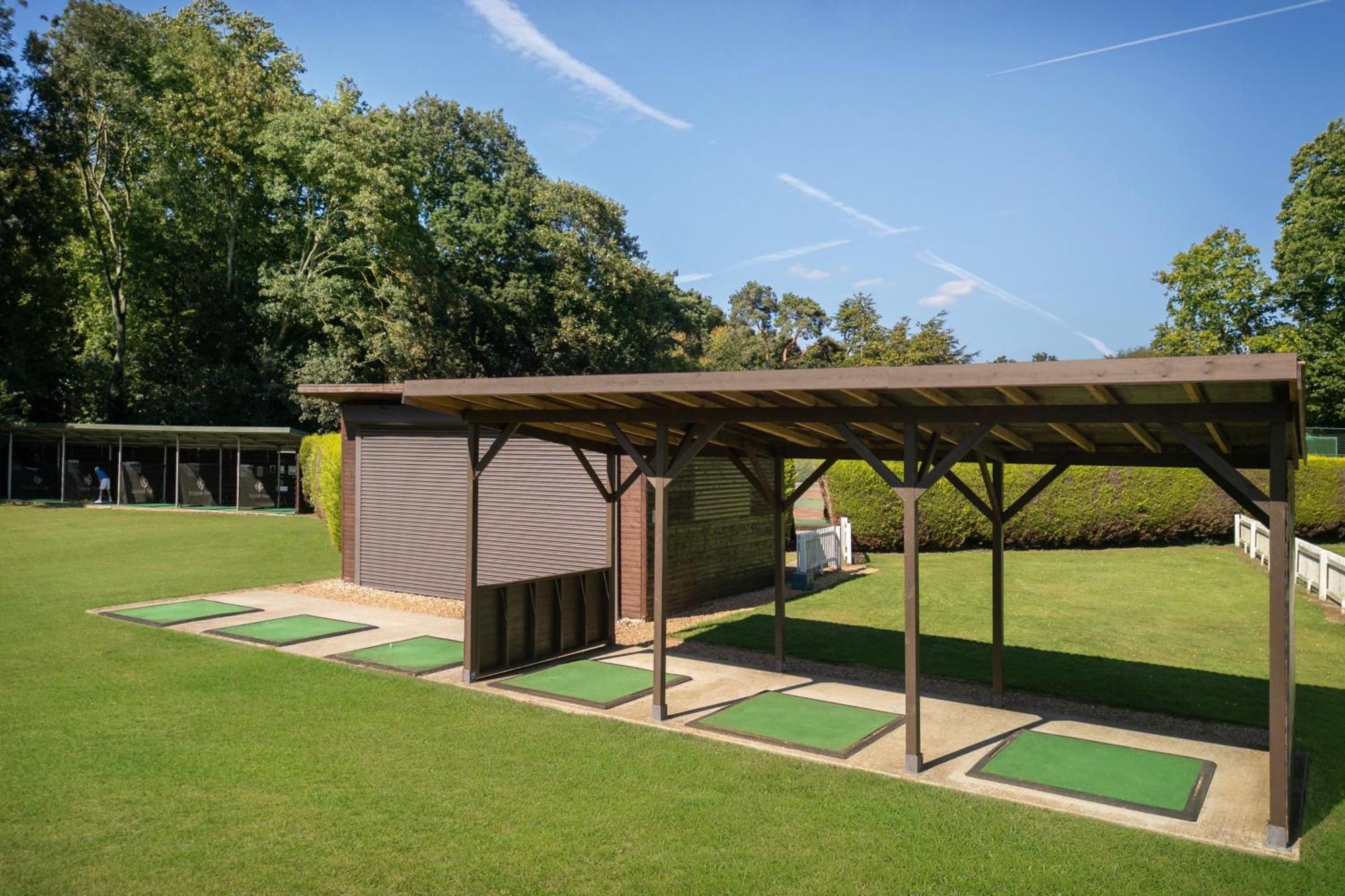 Delta Hotels By Marriott Tudor Park Country Club Maidstone Bagian luar foto